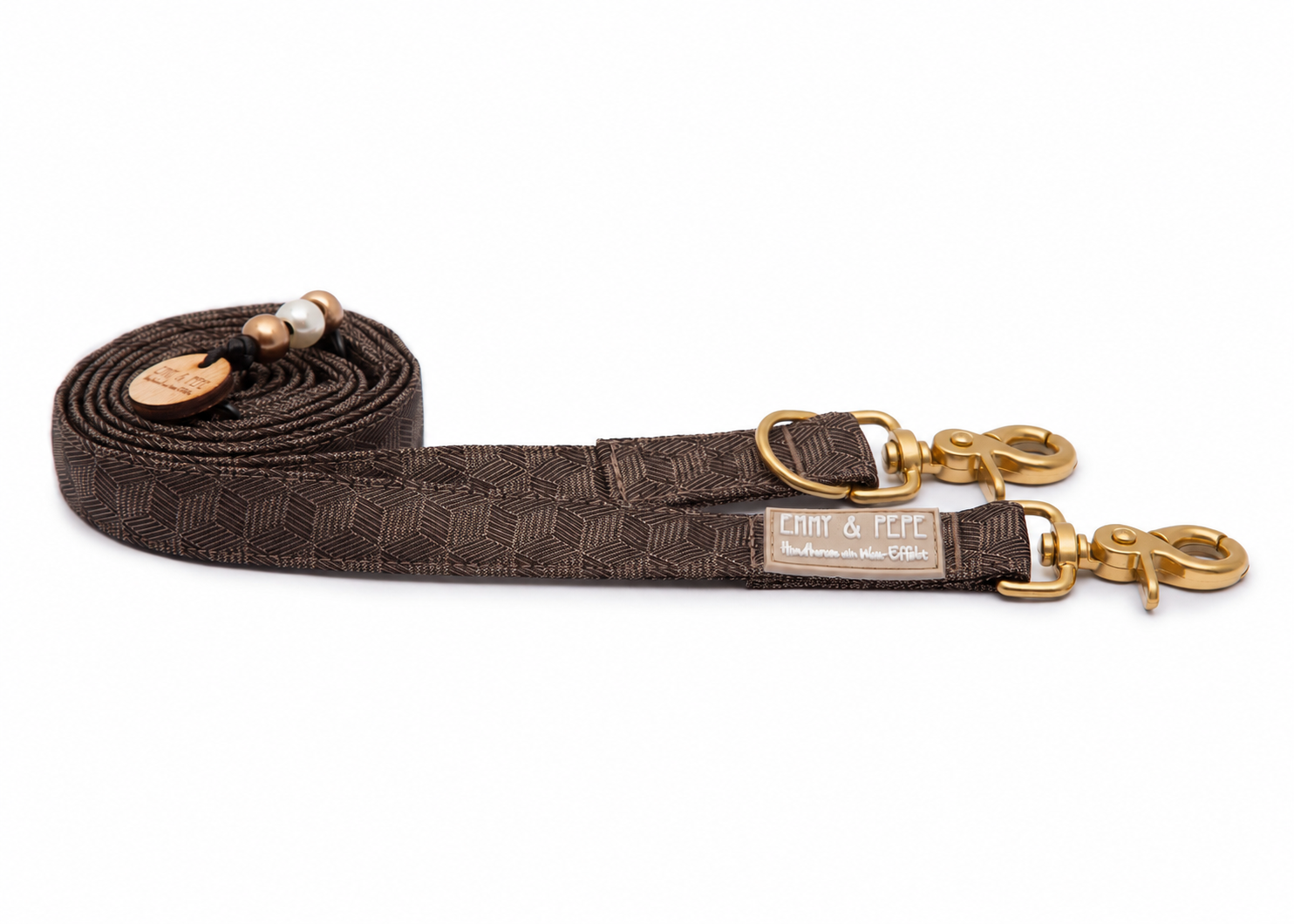 Wau-Move Hundeleine Hazel in Braun von EMMY & PEPE – dreifach verstellbar mit goldenem Scherenkarabiner.