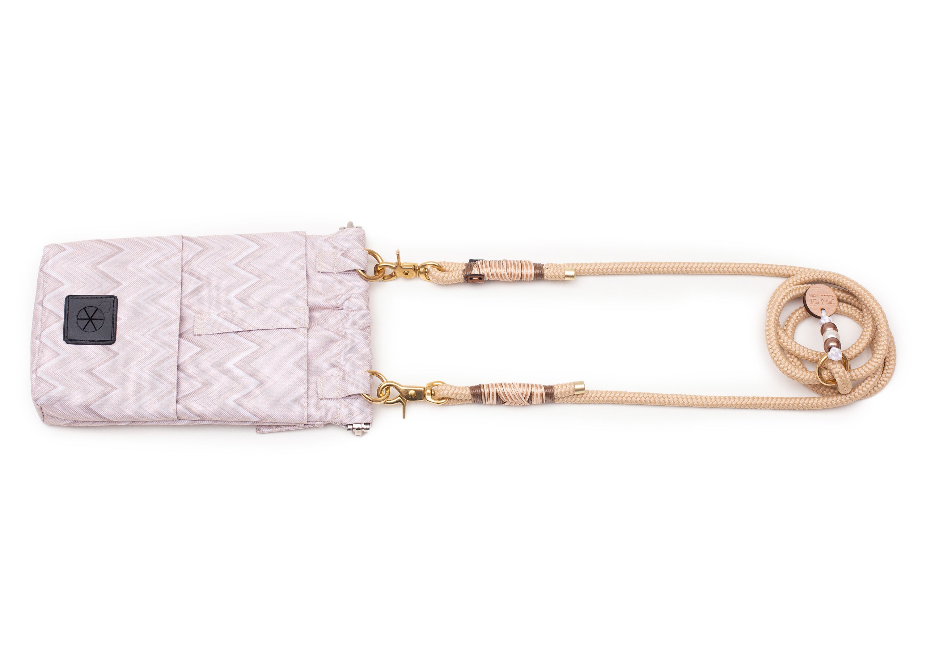 Wau-to-go Gassiatsche, Modell Cremessoni, helles rosa mit Zick-Zack-Muster, praktischer Umhängegurt und viele Fächer