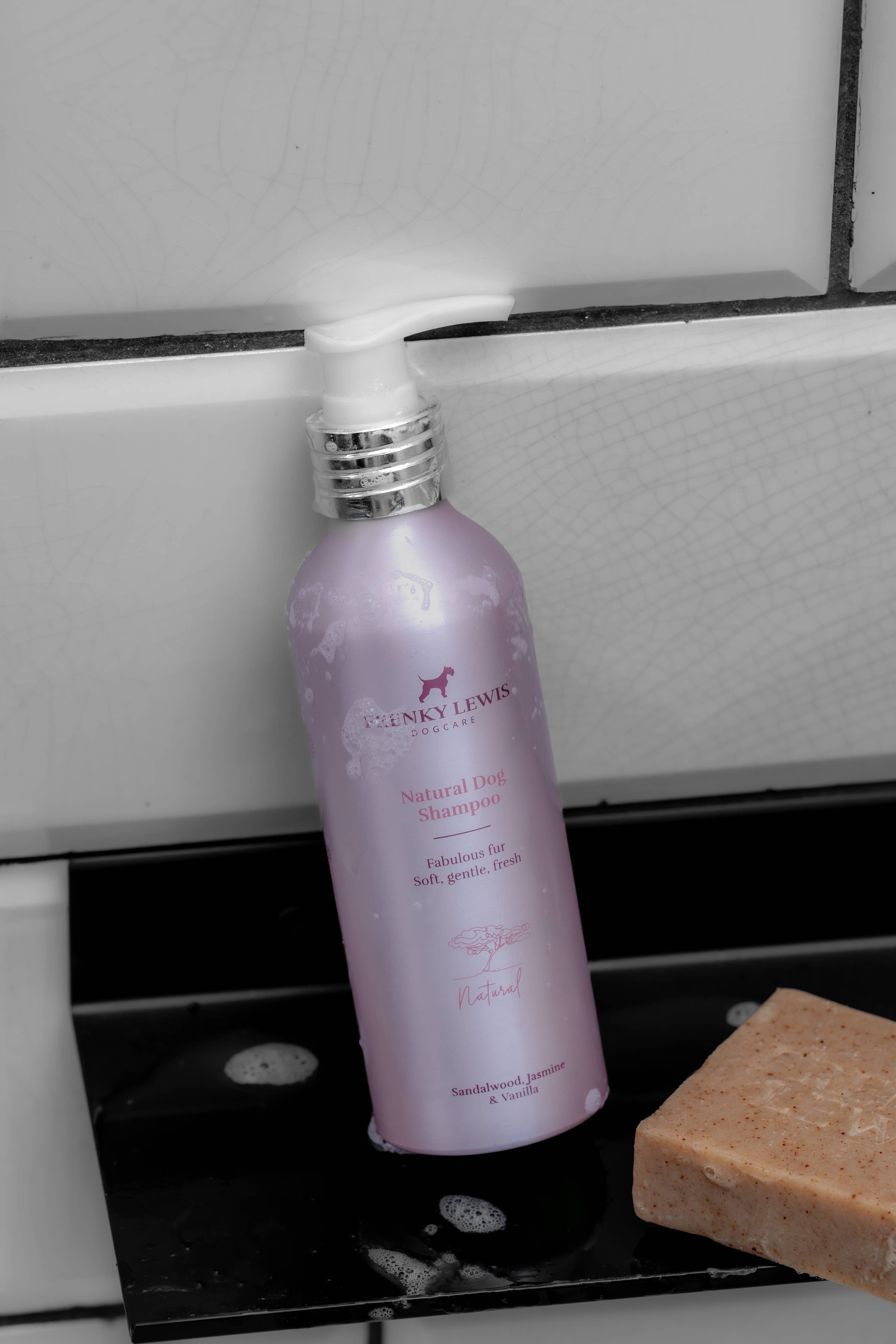 Natürliches Hundeshampoo – Sandelholz, Jasmin, Vanille