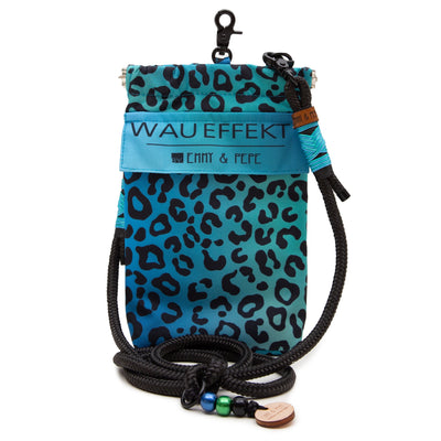Wau-to-go Gassitasche, Modell  Leo Aqua, blau mit Leomustermit praktischem Umhängegurt und vielen Fächern