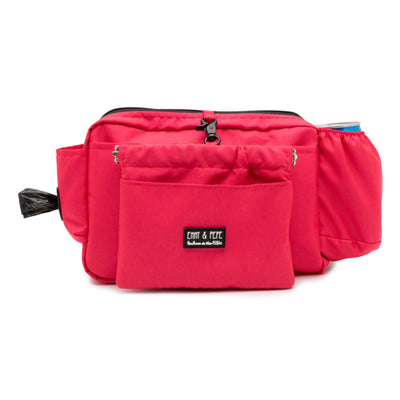 Freigestellte Wau-Pack in Pink als 2 in 1 Gassitasche und Bauchtasche mit abnehmbarer Wau-Pocket, verstellbarem Gurtband und praktischem Stauraum für Gassi und Hundetraining.