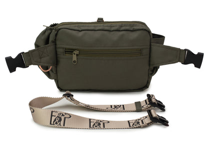 Wau-Pack große Gassitasche, Modell Lotte, olivegrüne Tasche mit heller Leckerlitasche Wau-Pocket - sieben Fächer für optimalen Stauraum