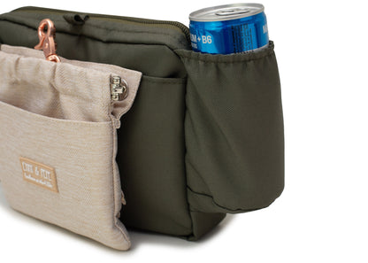 Wau-Pack große Gassitasche, Modell Lotte, olivegrüne Tasche mit heller Leckerlitasche Wau-Pocket - mit Getränkehalterung