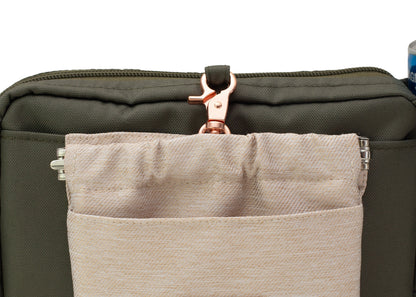 Wau-Pack große Gassitasche, Modell Lotte, olivegrüne Tasche mit heller Leckerlitasche Wau-Pocket