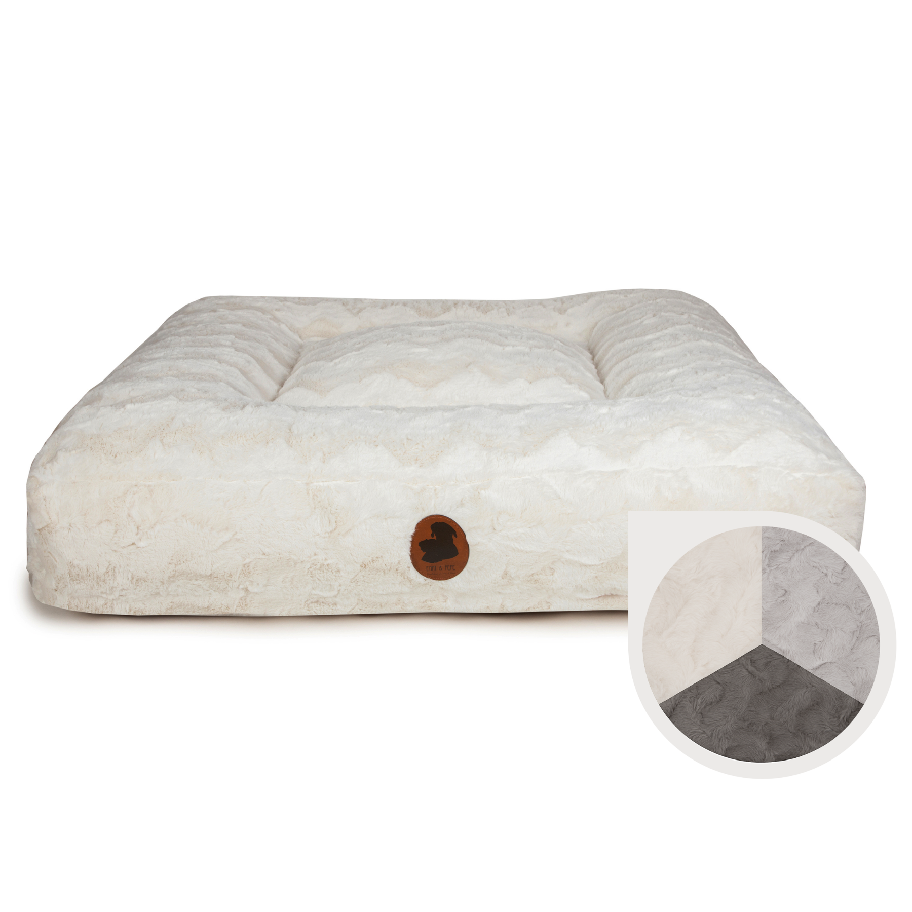 orthopaedisches Hundebett Wau-Bed Wild Wave für Hunde auf weißem Hintergrund in der Farbe Creme von EMMY & PEPE mit Stofffarbkreis