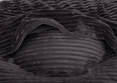 Detailaufnahme der integrierten Höhle aus Kuschelcord in Dark Grey